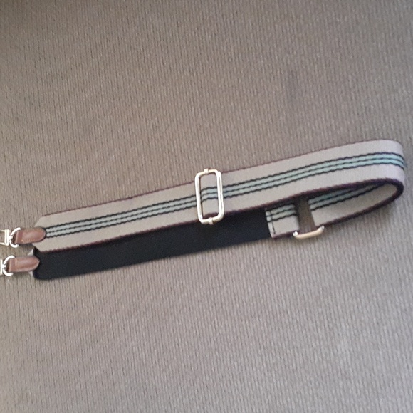 Louis Vuitton crossbody strap with duster and box - Picture 3 of 15